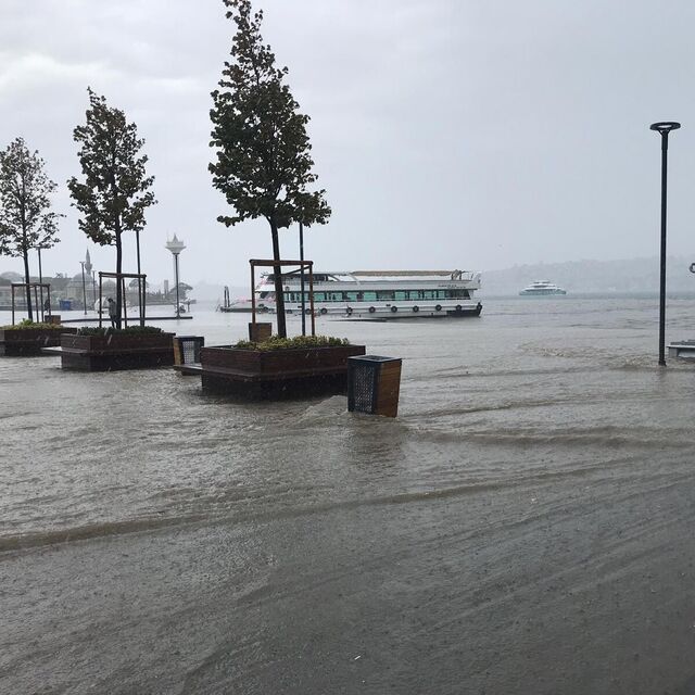 İstanbul'dan sağanak manzaraları