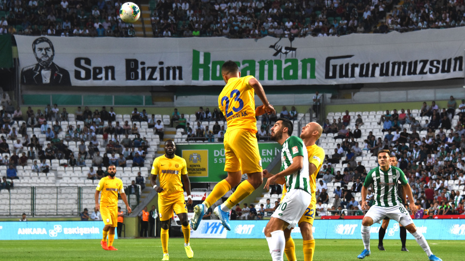 Konya'da sessiz açılış