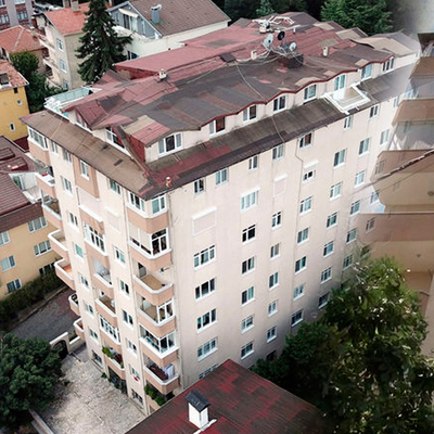 Kolonları patladı! Tahliye edildi