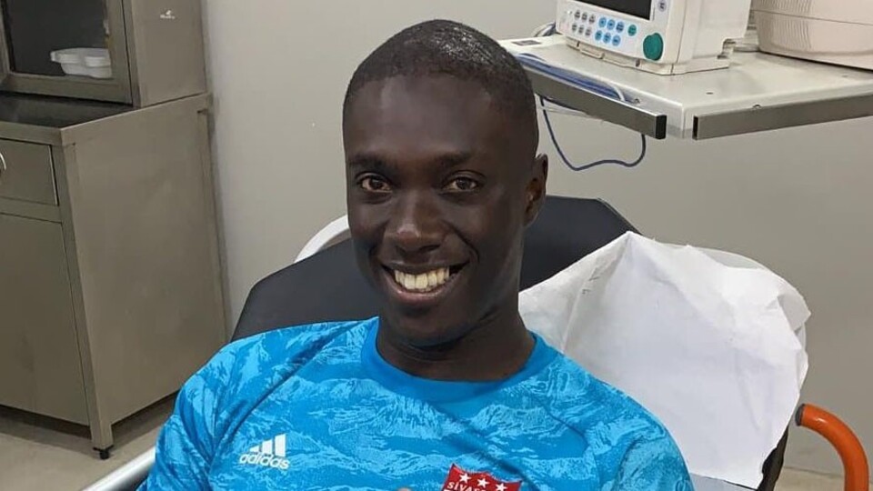 Samassa taburcu oldu