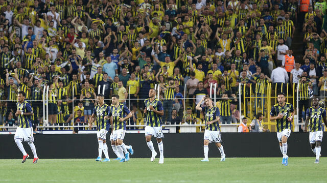 123 hafta sonra lider!
