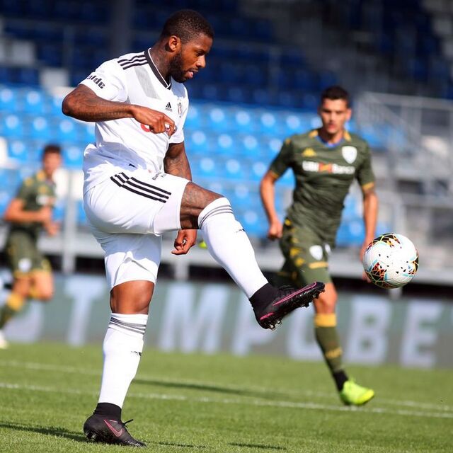 Lens'e sürpriz talip!