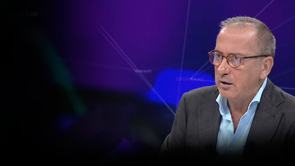 "Galatasaray yönetimini rezil buluyorum"