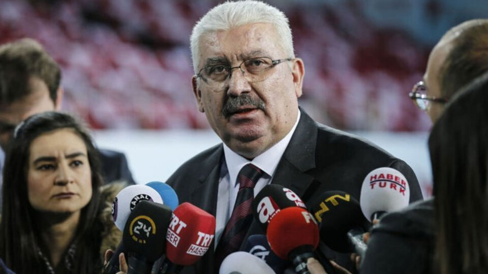 MHP'den Gül ve Davutoğlu'na yanıt