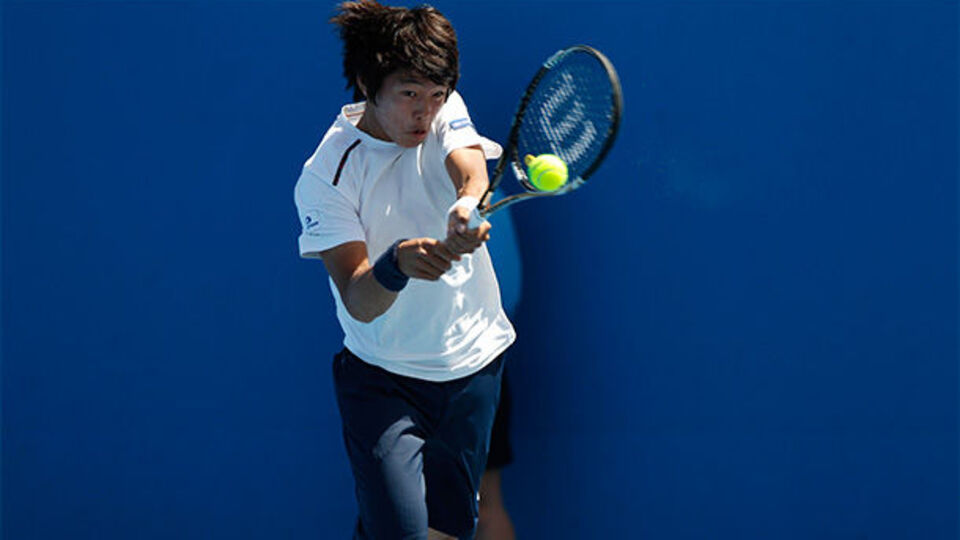 İşitme engelli tenisçiden tarihi başarı