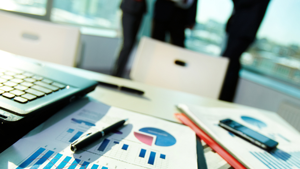 'CEO'suna çok para ödeyen daha fazla vergi versin'