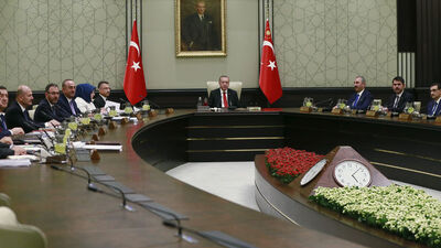 Kabine toplanıyor! Gündem sıcak!