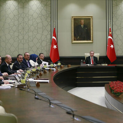 Kabine toplanıyor! Gündem sıcak!