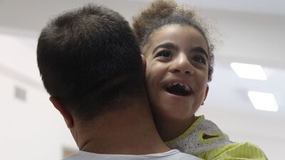 'Kedi Miyavlaması' hastası Zeynep'ten iyi haber!