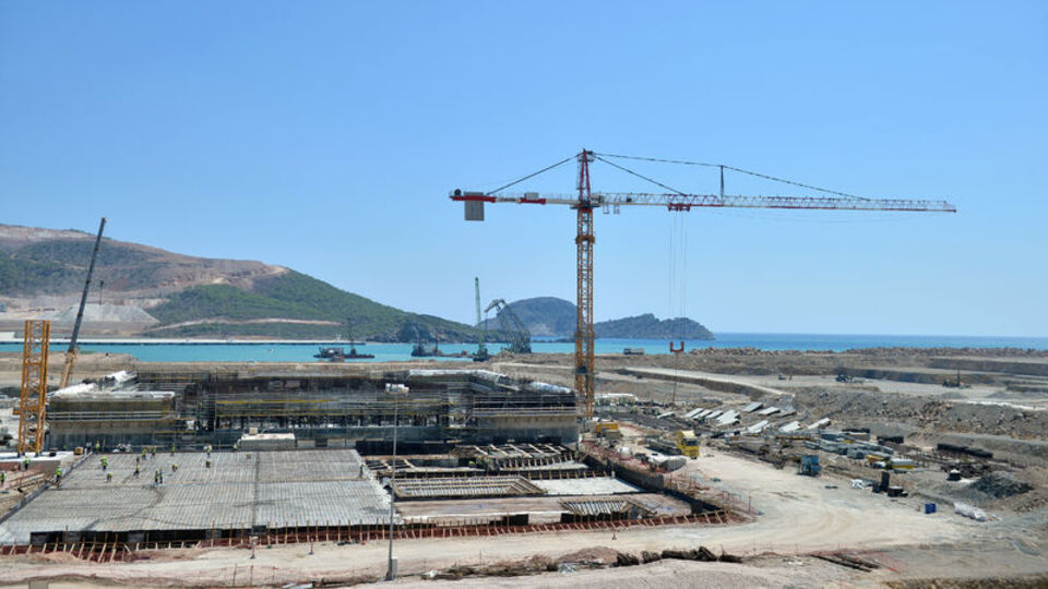 Rus bankadan Akkuyu'ya 400 milyon $ kredi