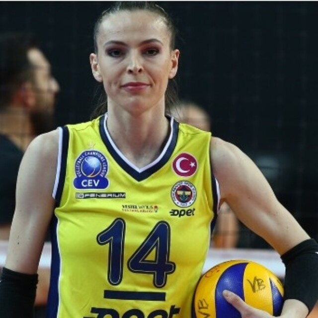 Fenerbahçe, kaptanla sözleşme uzattı