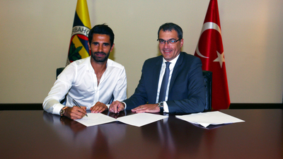 Alper Potuk imzayı attı