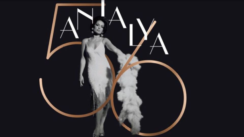 Öze dönüşün simgesi Türkan Şoray