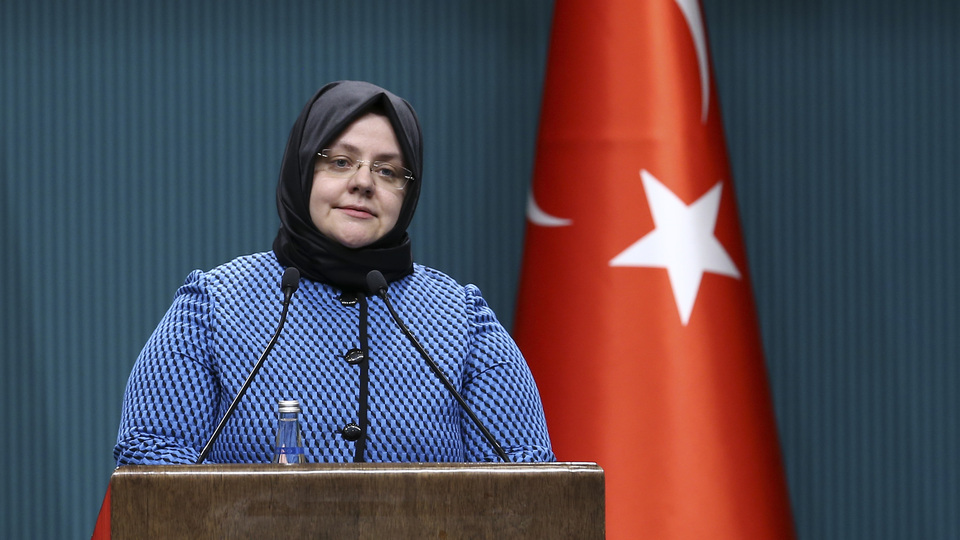 Kamu işçisinin alacağı zam için imzalar atıldı