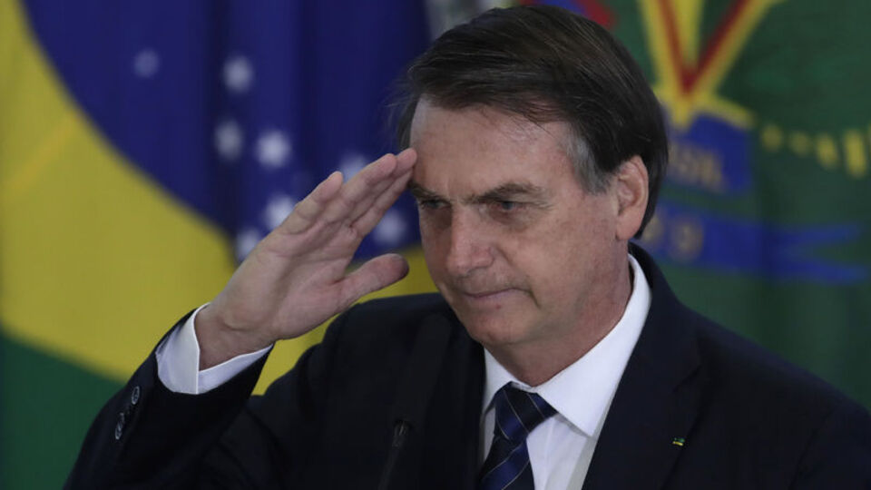 Bolsonaro'dan Amazon yangınları açıklaması