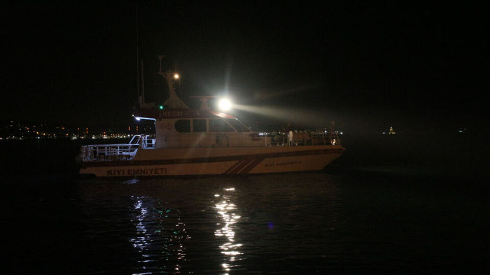 Beşiktaş'ta denize giren bir kişi boğuldu