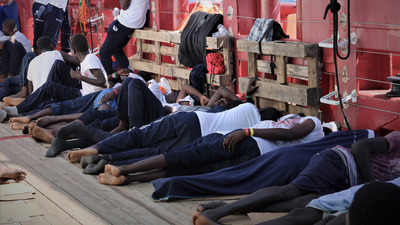 Fransa'dan göçmen atağı!