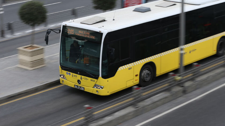 Metrobüste "cinsel saldırı"ya tahliye!
