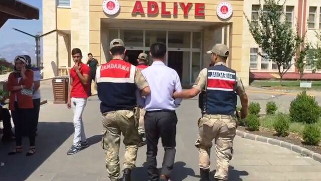 Özel eğitim kurumuna FETÖ baskını!