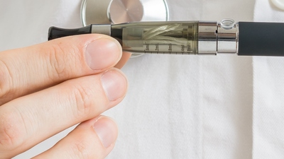 Elektronik sigaranın yol açtığı 'gizemli hastalık' alarma yol açtı