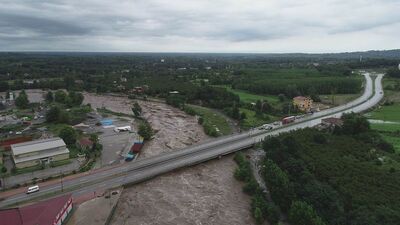 2 can alan sel 2 ilçeyi vurdu