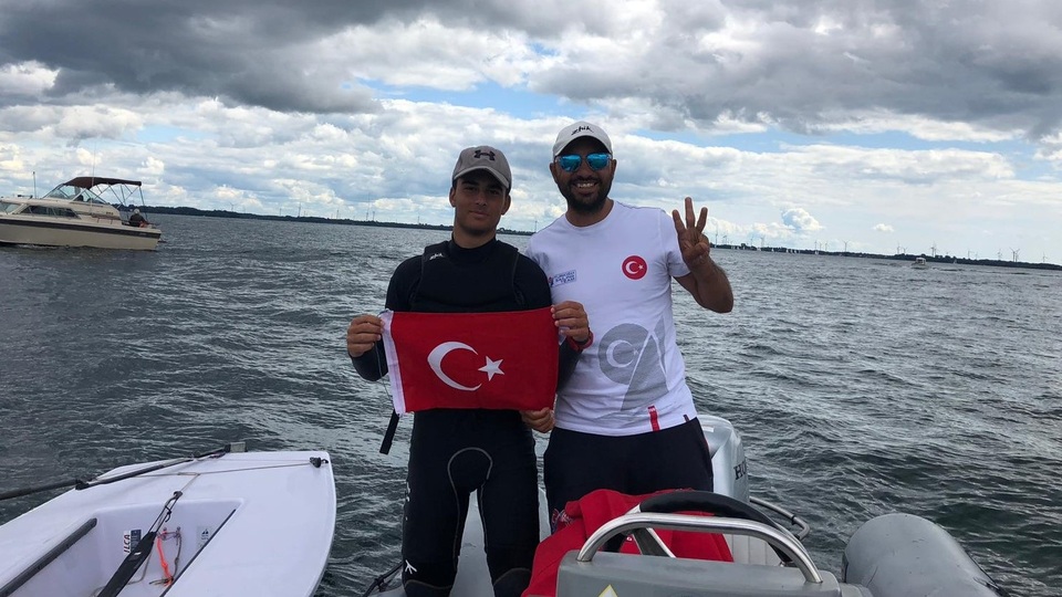 Milli yelkenci Dünya Şampiyonu!