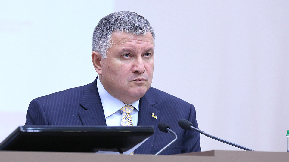 Ukrayna İçişleri Bakanı: Rusya'ya uyuşturucu satalım