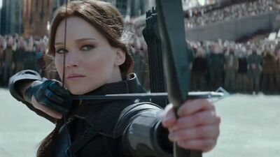 Açlık Oyunları filminin konusu ve oyuncuları