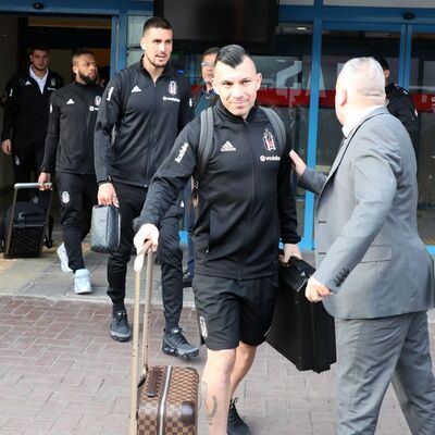 Gary Medel İtalya yolcusu!