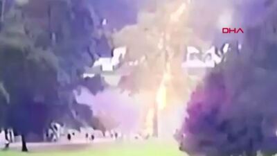 Üzerlerine yıldırım düştü!