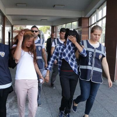 "Sibel ünlü olacaksın madalya takacaklar sana"