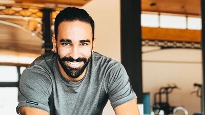 Adil Rami kimdir?