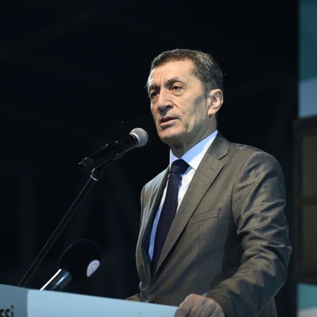 Bakan Selçuk: Okullarda soruşturma başlattık