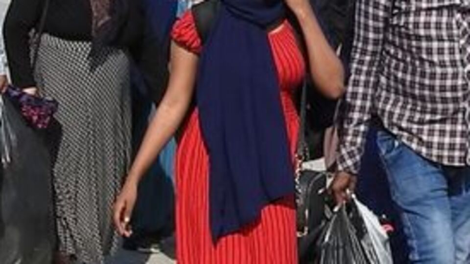 Çeşme'de 31 göçmen yakalandı