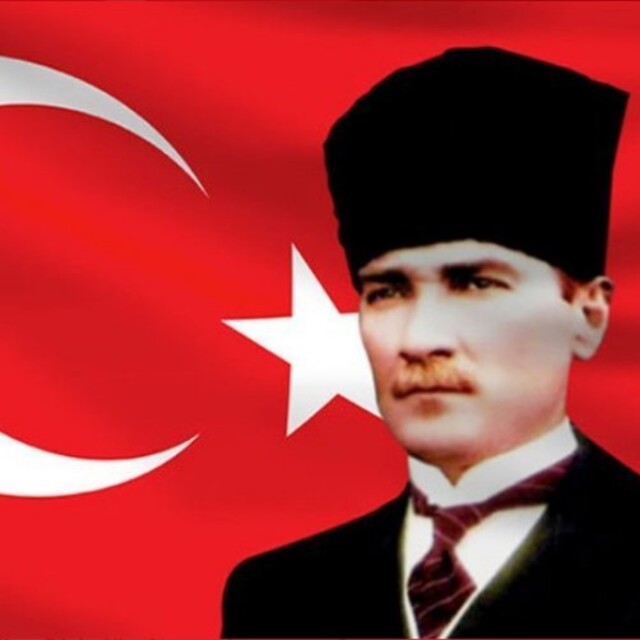 30 Ağustos Zafer Bayramı resmi tatil mi?
