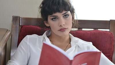 Beste Kökdemir kimdir?