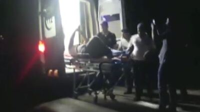 Kaçak mültecilerle yaşanan kovalamaca da bir polis yaralandı