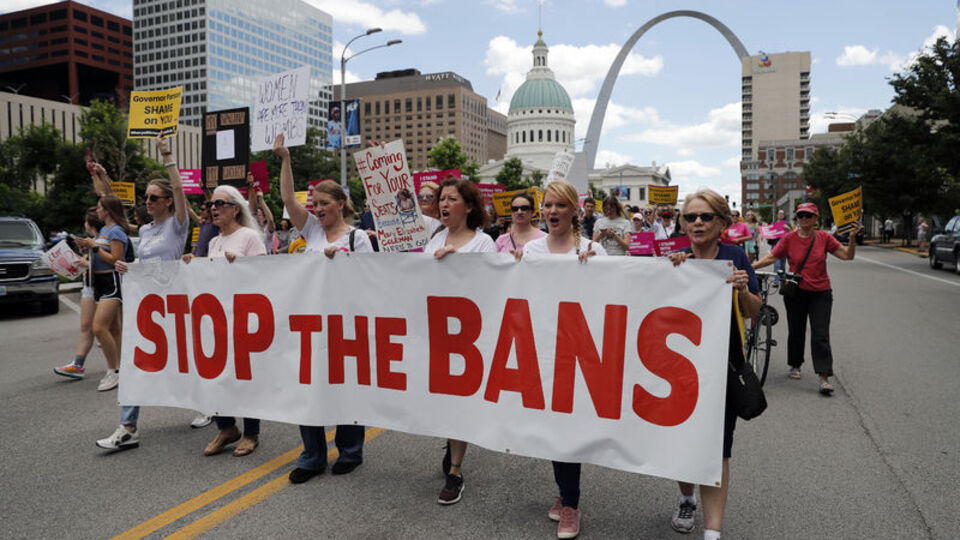 Amerika'da birçok müzisyenden kürtaj tasarısına tepki!