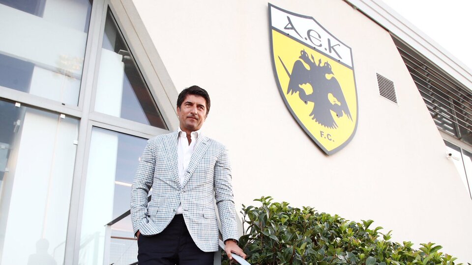 AEK'de yeni sportif direktör Ivic oldu