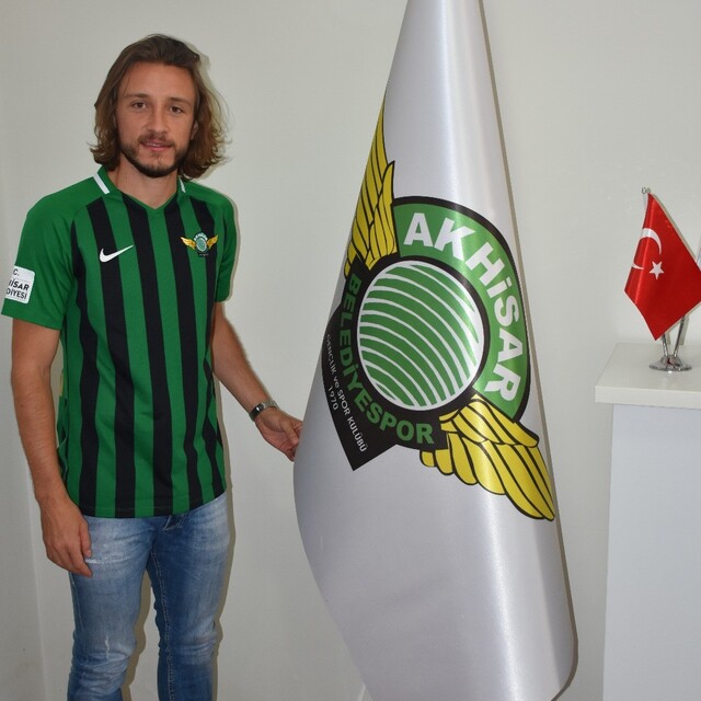 Taha Yalçıner, Akhisarspor'da