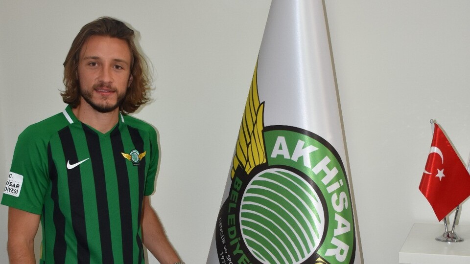 Taha Yalçıner, Akhisarspor'da