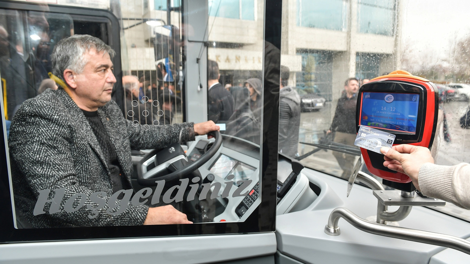 Adana temassızı sevdi...