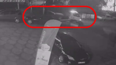 Lüks aracı çekiciyle çaldılar