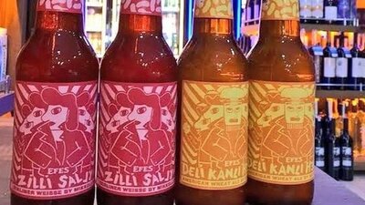 Efes: Biralarına Zilli Sally ve Delikanlı Henry adı veren Efes Pilsen'e 'cinsiyetçi' eleştirisi, sosyal medyada boykot çağrısı