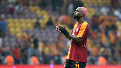 Ryan Babel'e milli davet