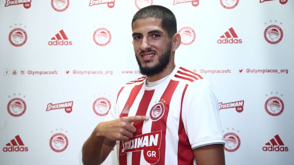 Yassine Benzia, Olympiakos'ta