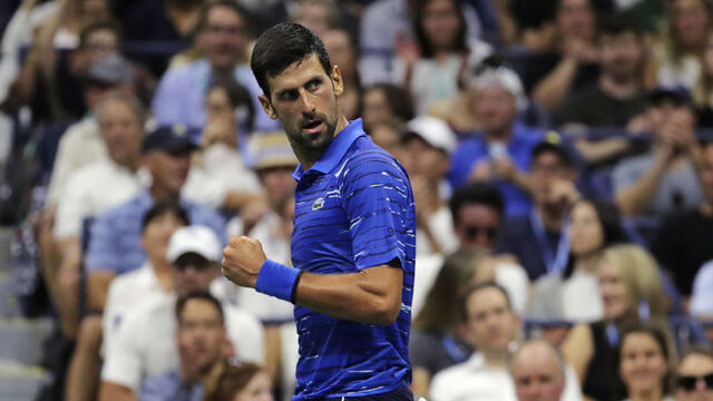 Djokovic dördüncü turda