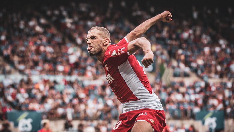 Slimani coştu! 2 gol...