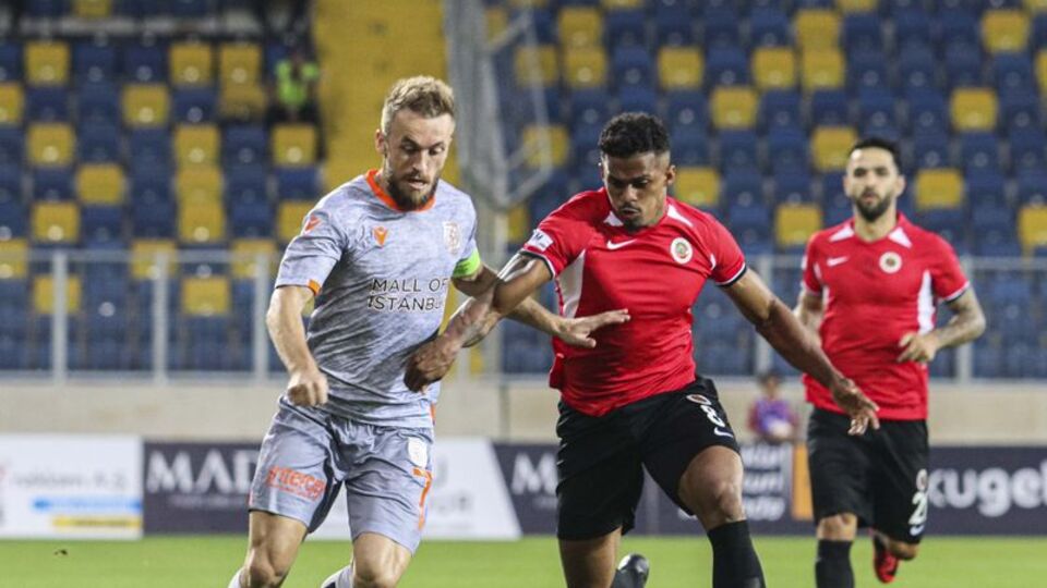 Başakşehir geri döndü!