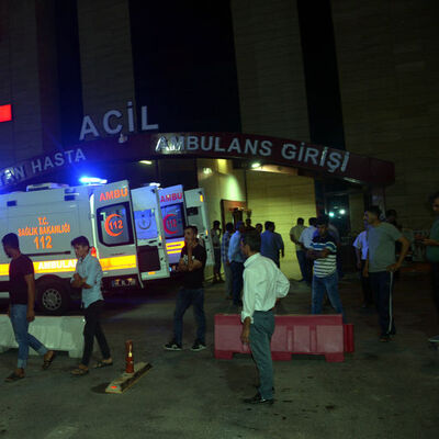 Otomobil dereye uçtu! 3 ölü 5 yaralı